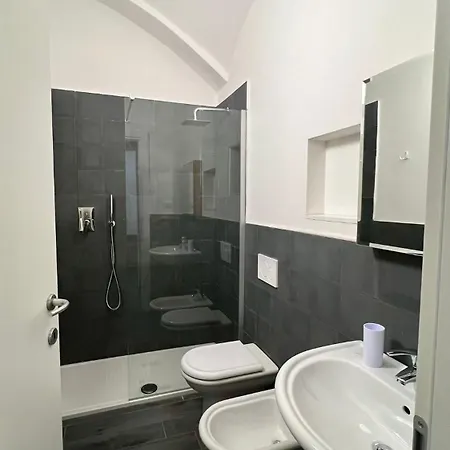 Meschihouse - Liberty 25 Διαμέρισμα Lecco