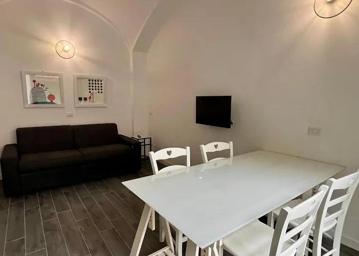 Meschihouse - Liberty 25 Apartamento